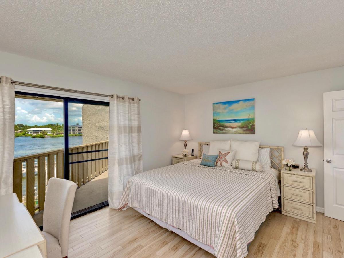Luxury Waterfront Views - Heated Pool - 1400Sf Duplex - Minutes To The Beach Siesta Key Exterior photo